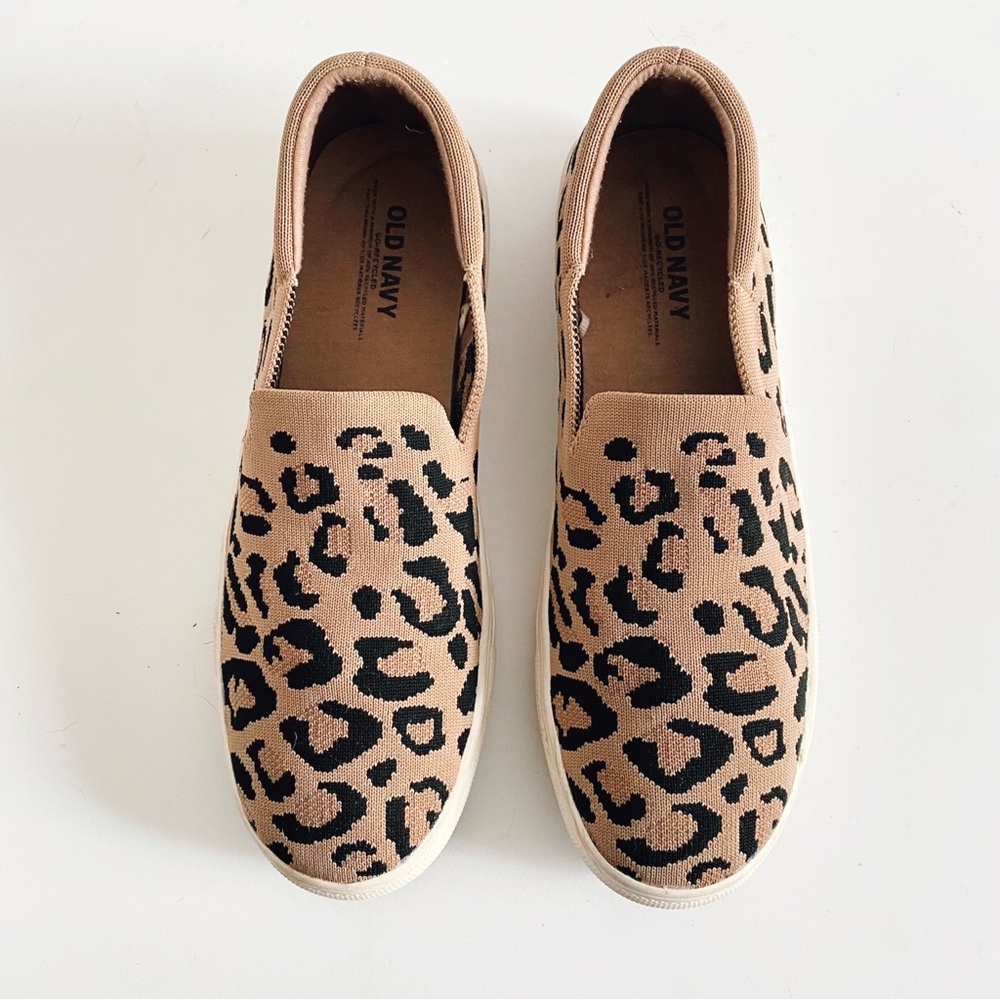 OLD NAVY Leopard Print Slip-On Shoes